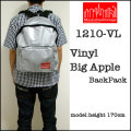 ��MANHATTAN PORTAGE�ۥޥ�ϥå���ݡ��ơ�����1210-VL VINYL BIG APPLE BACK PACK�ۥӥˡ��롡�ӥå����åץ롡���å����ɿ�